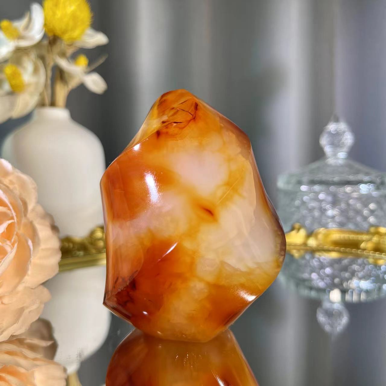 292g Carnelian Flame 1PC