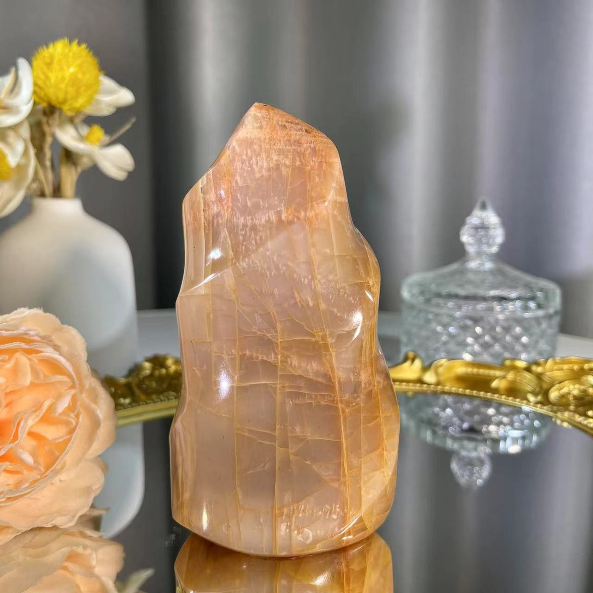 491g Orange Moonstone Flame 1PC