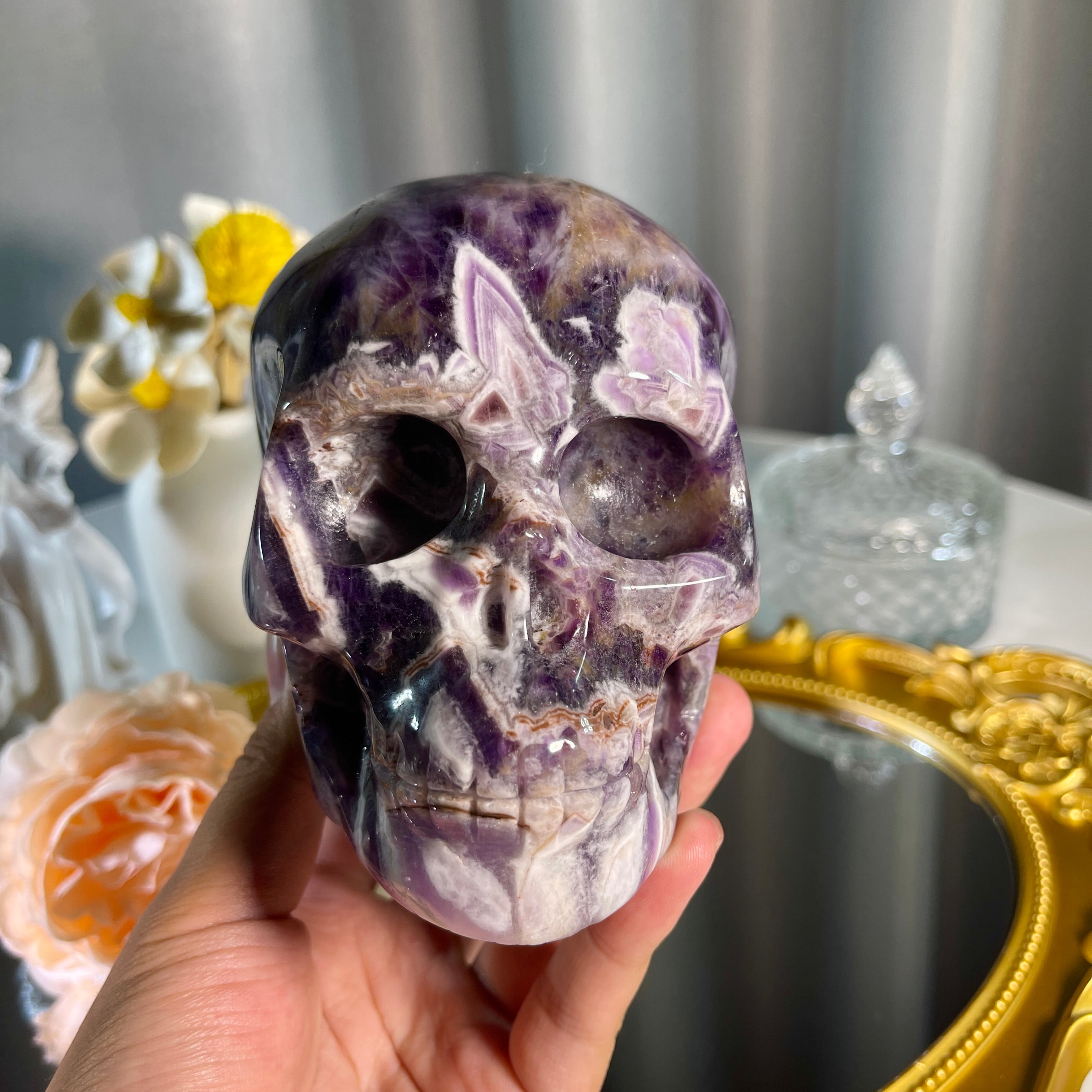 3.8"+ Dream Amethyst Skull 1PC