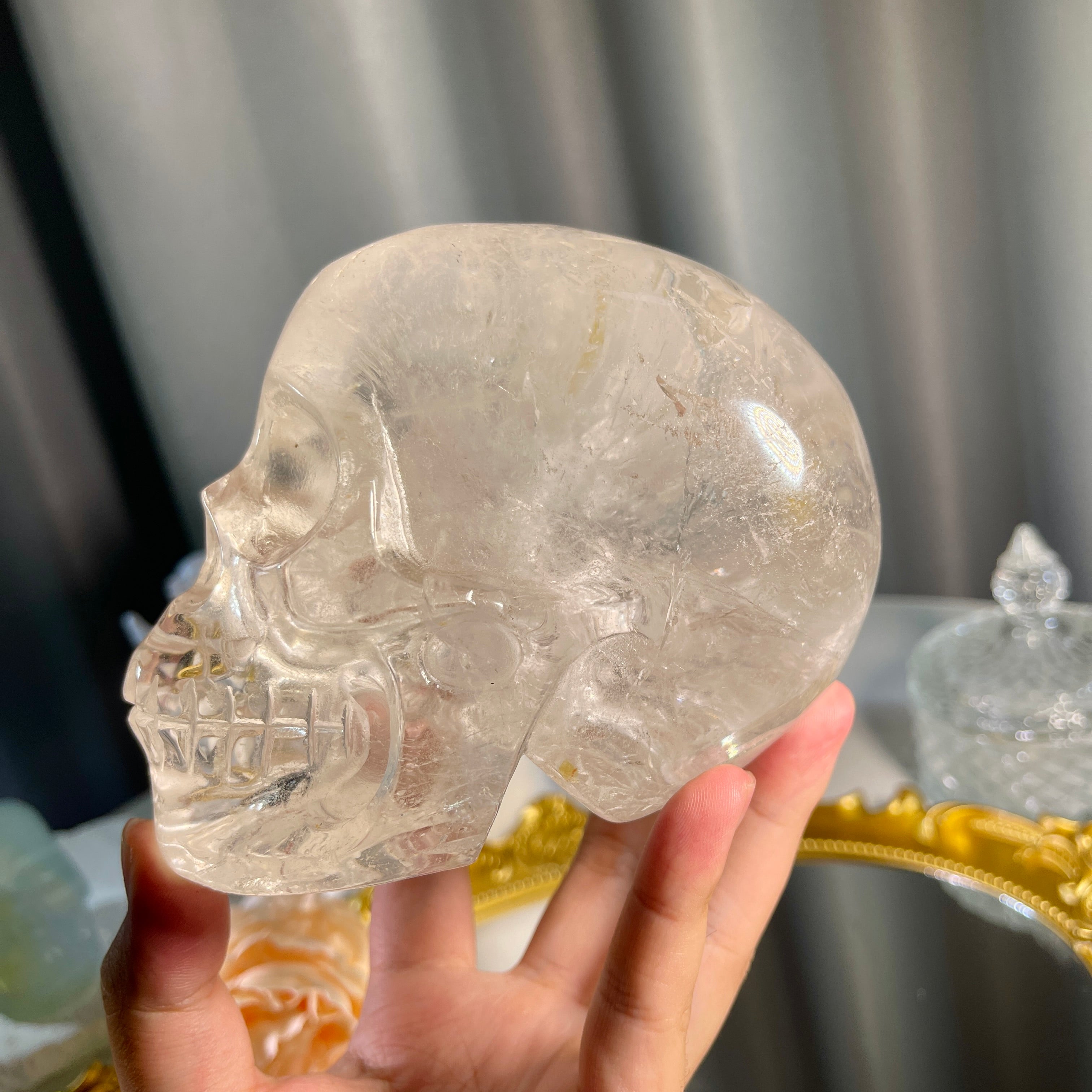 3.7"+ Clear Quartz Skull 1PC