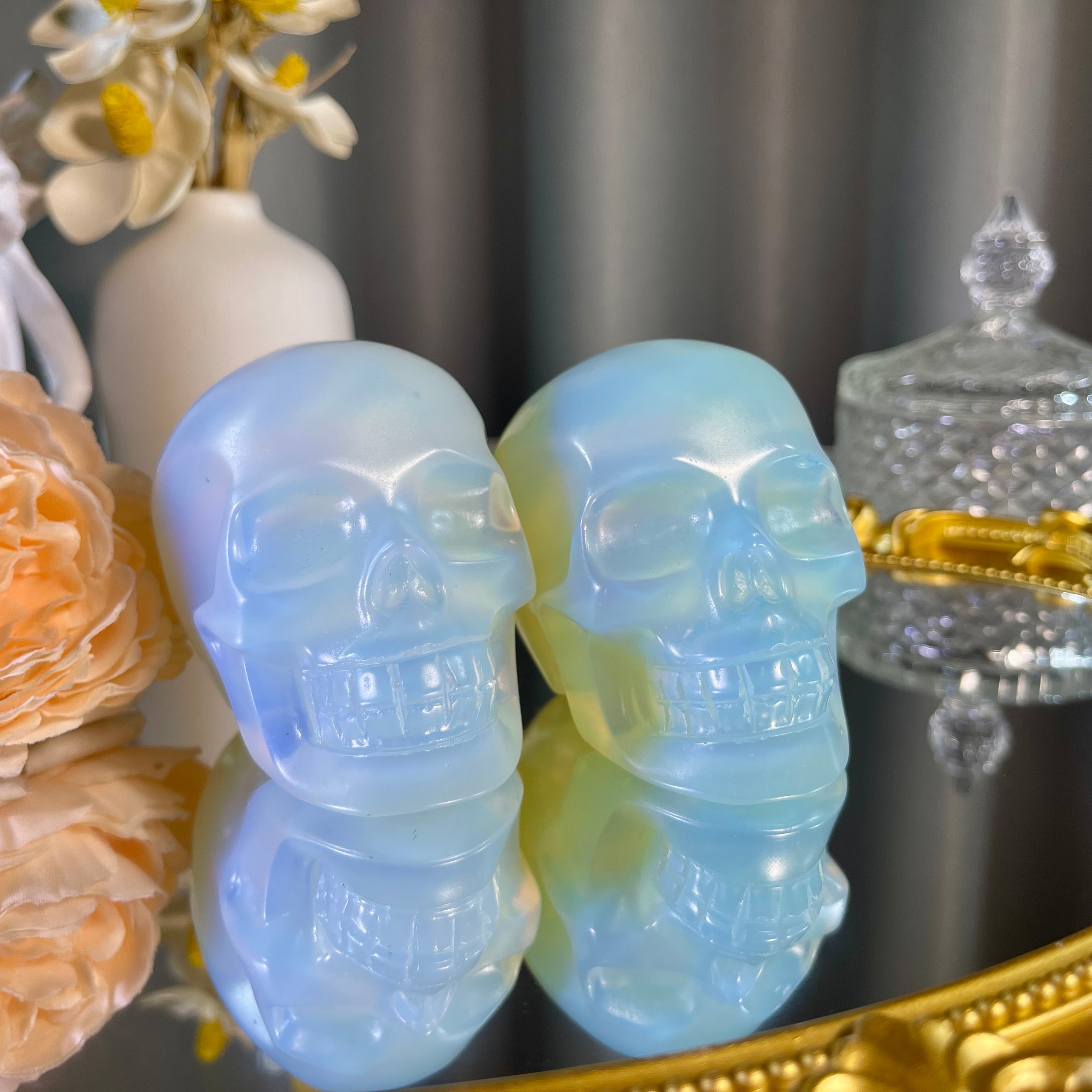 2.4"+ Opalite Skull 1PC