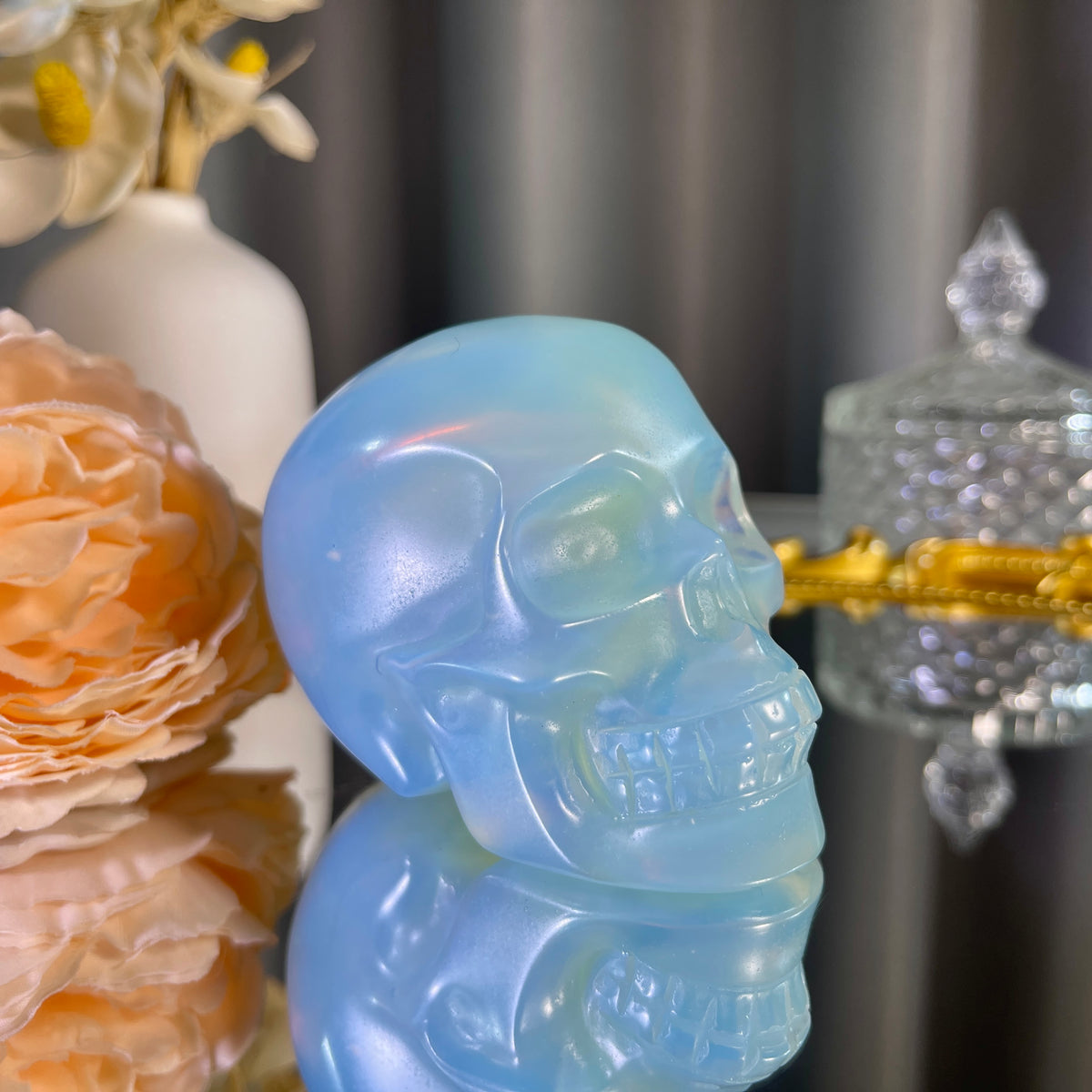 2.4"+ Opalite Skull 1PC