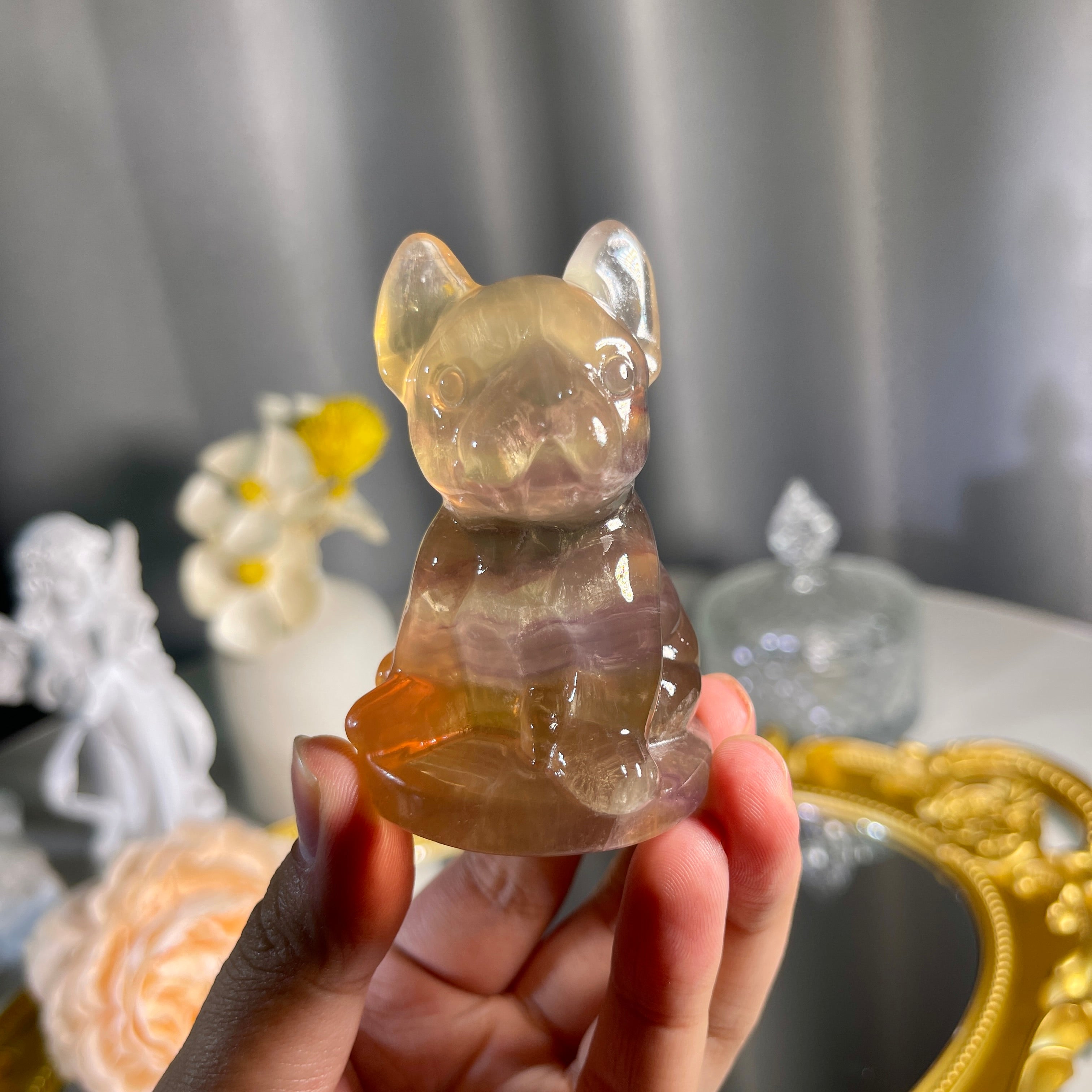 2.5"+ Yellow Fluorite Dog 1PC