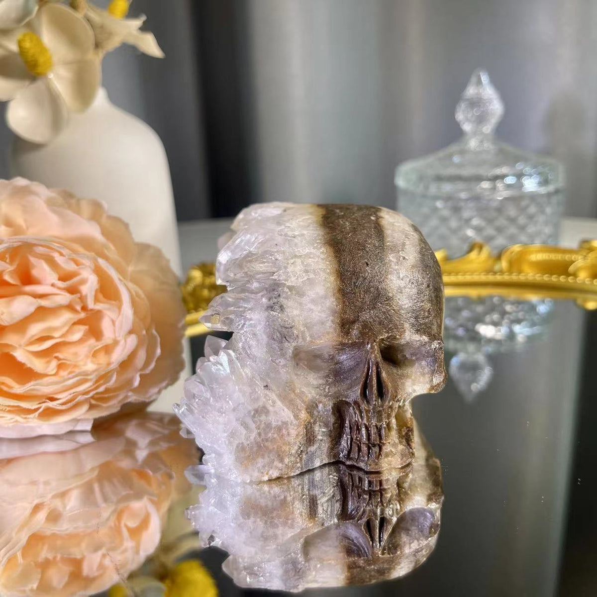 2.1"+ Crystal Cluster Skull 1PC