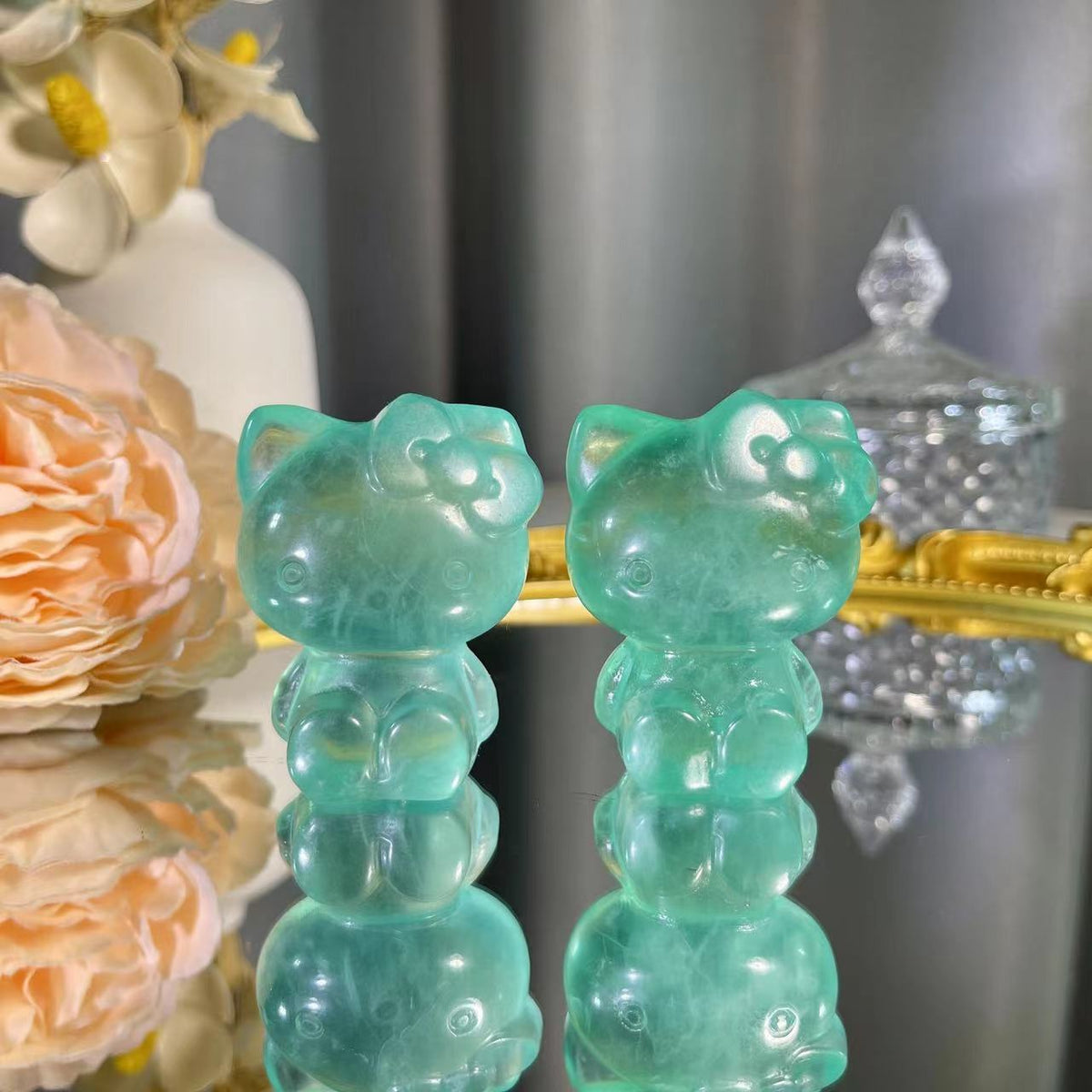 1.7"+ Green Fluorite Hellokitty 1PC