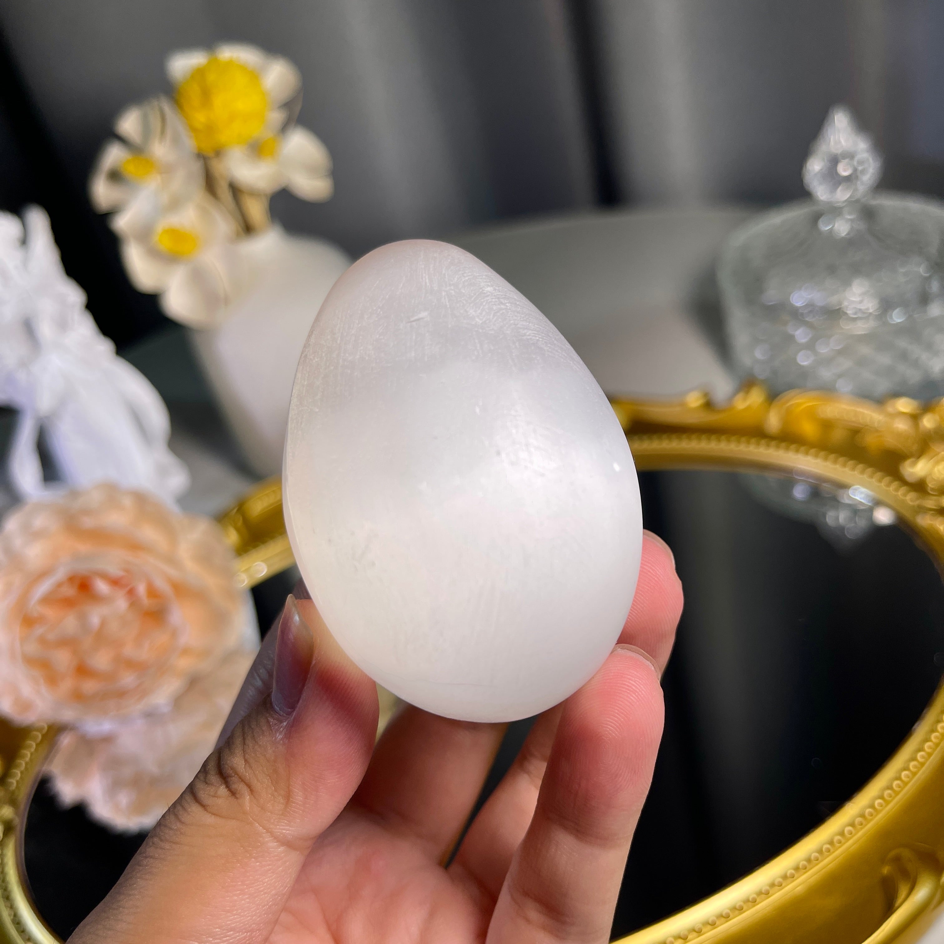 2.0"+ Selenite Egg 1PC