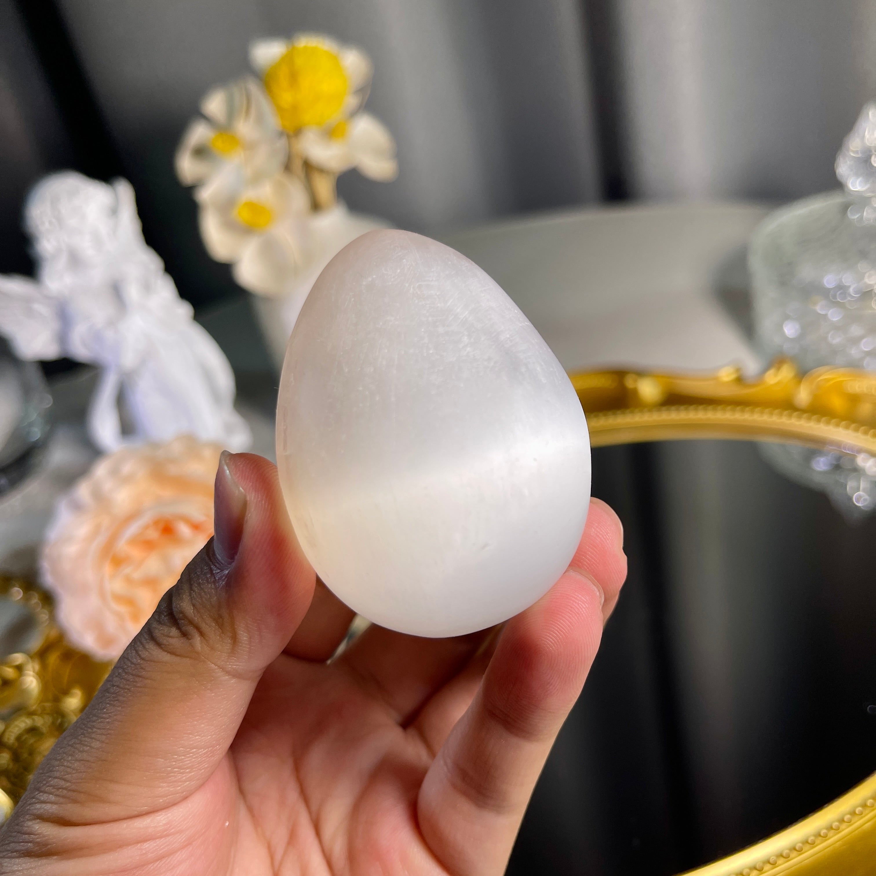 2.0"+ Selenite Egg 1PC