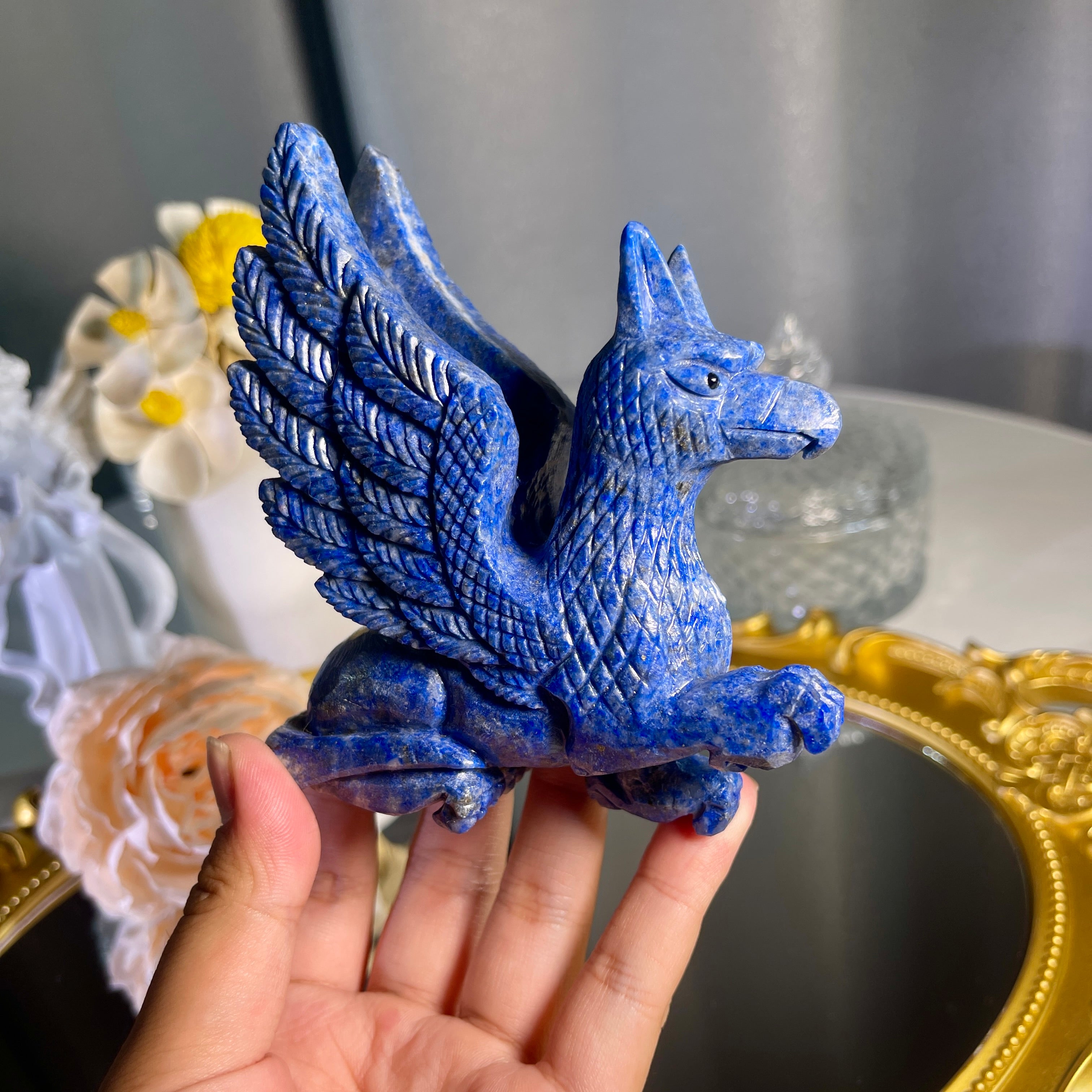 4.0"+ Lapis Lazuli Griffin 1PC