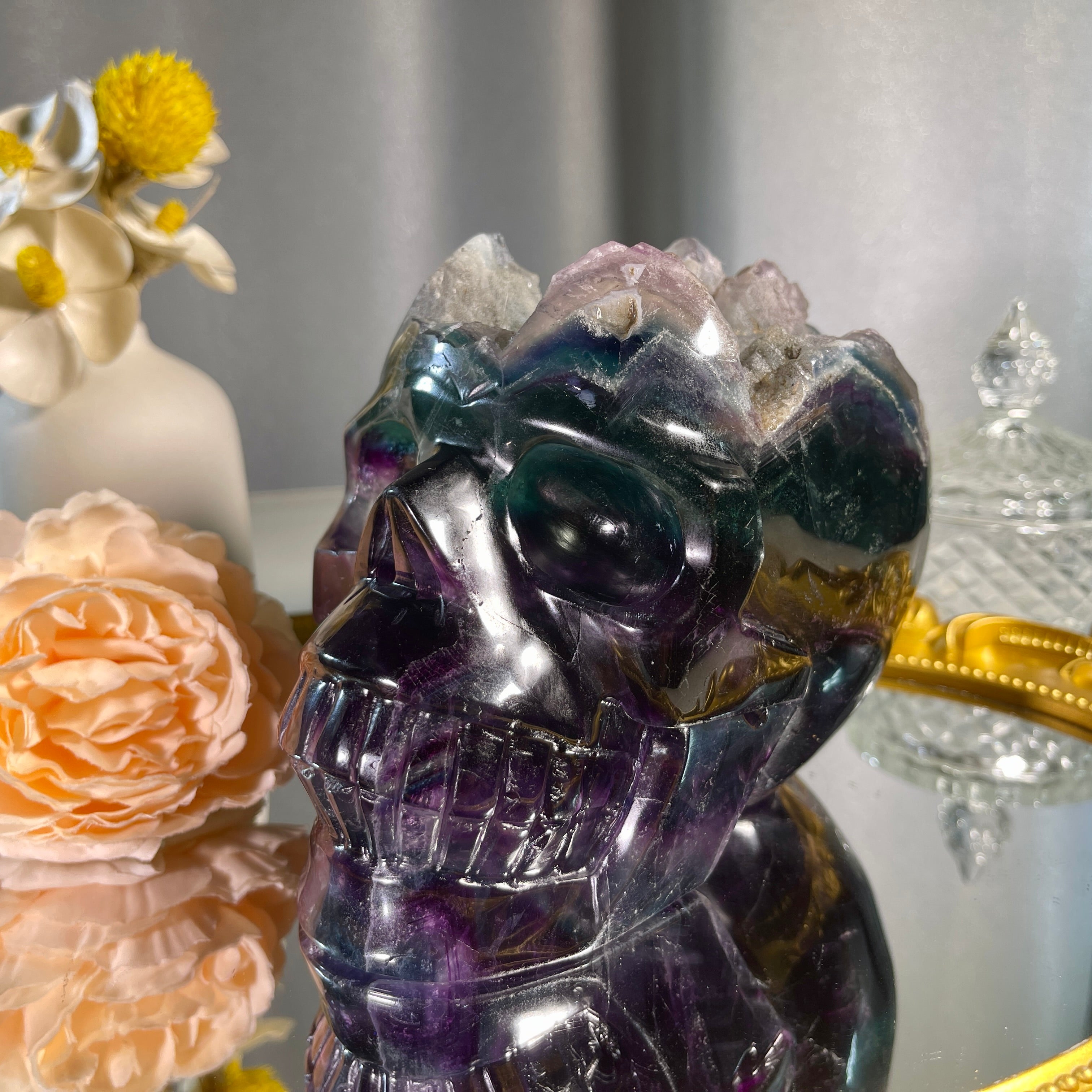 4.7"+ Rainbow Fluorite Skull 1PC