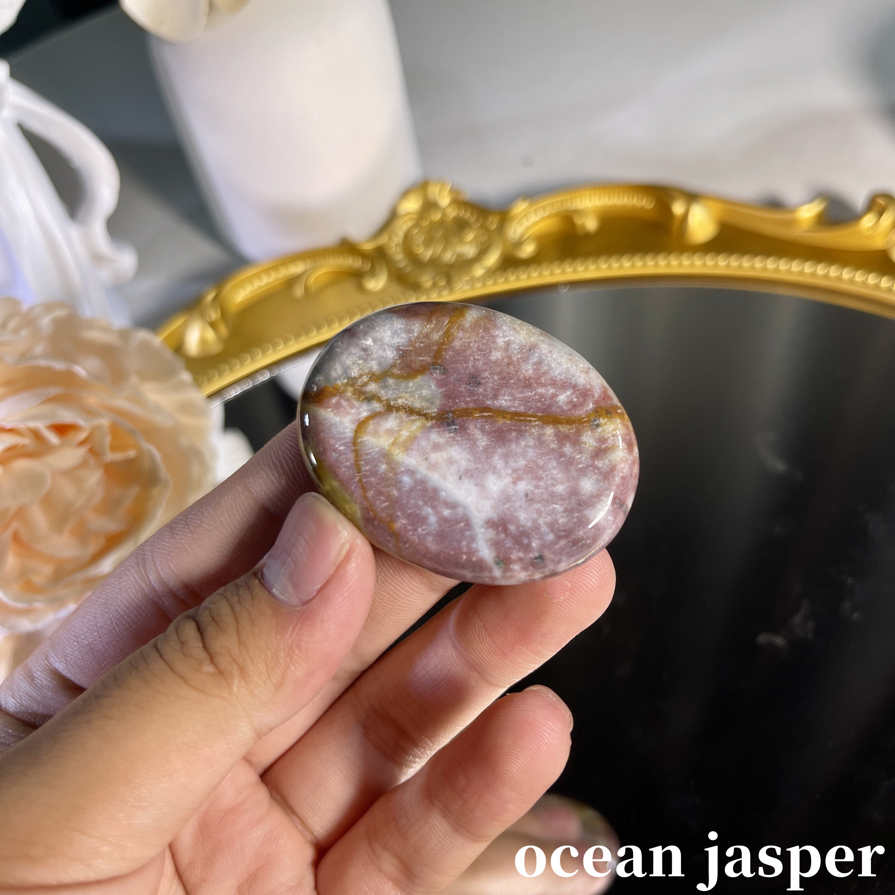 1.7"+ Crystal Worry Stone 1PC