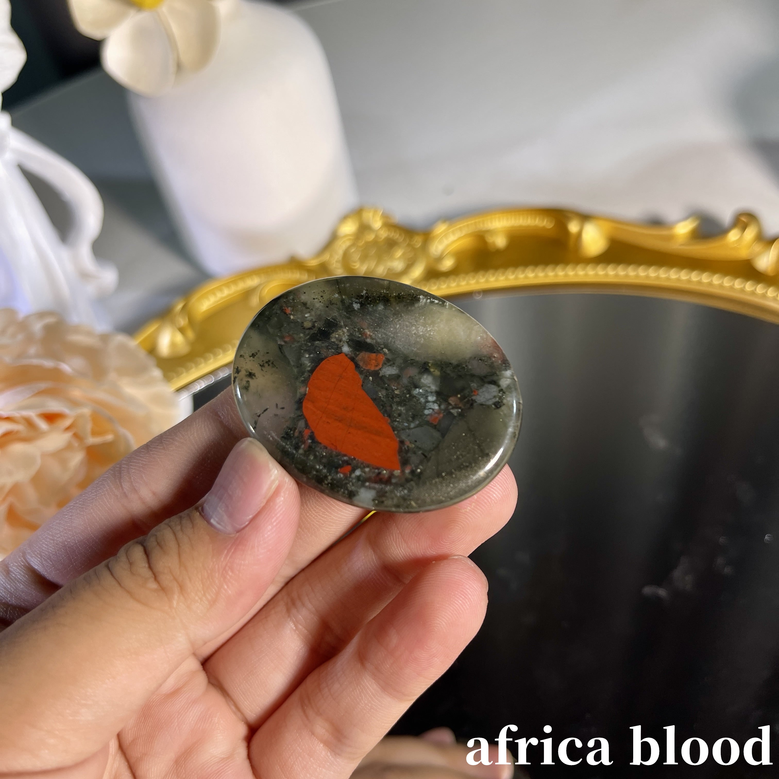 1.7"+ Crystal Worry Stone 1PC