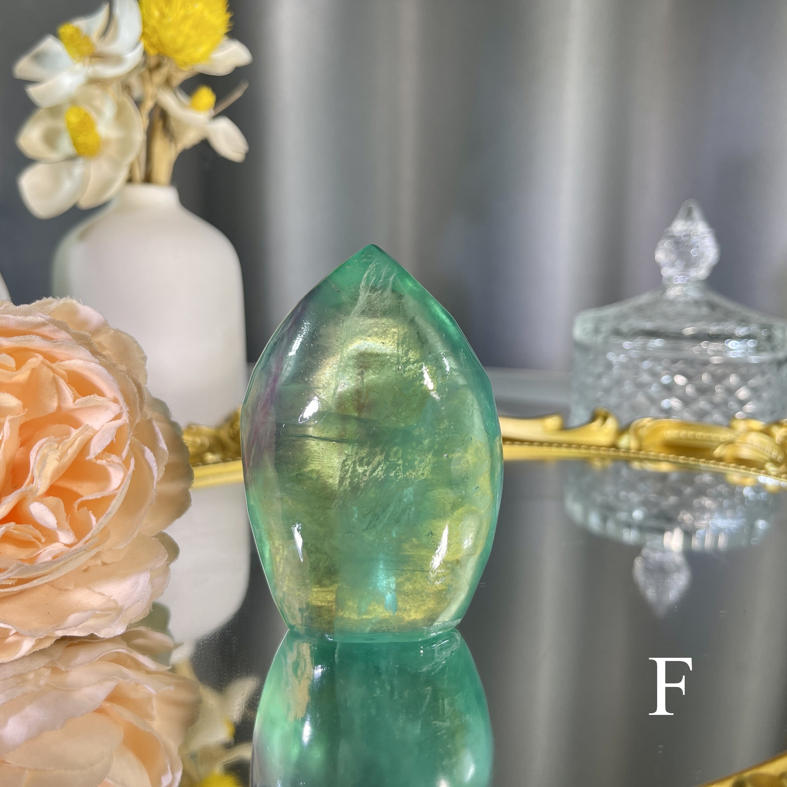 Green Fluorite Flame 1PC