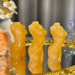 2.8"+ Yellow Calcite Model 1PC