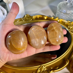 1.3"+ Orange Moonstone Palm 1PC