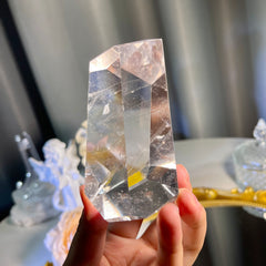 Clear Quartz Freeform 1PC