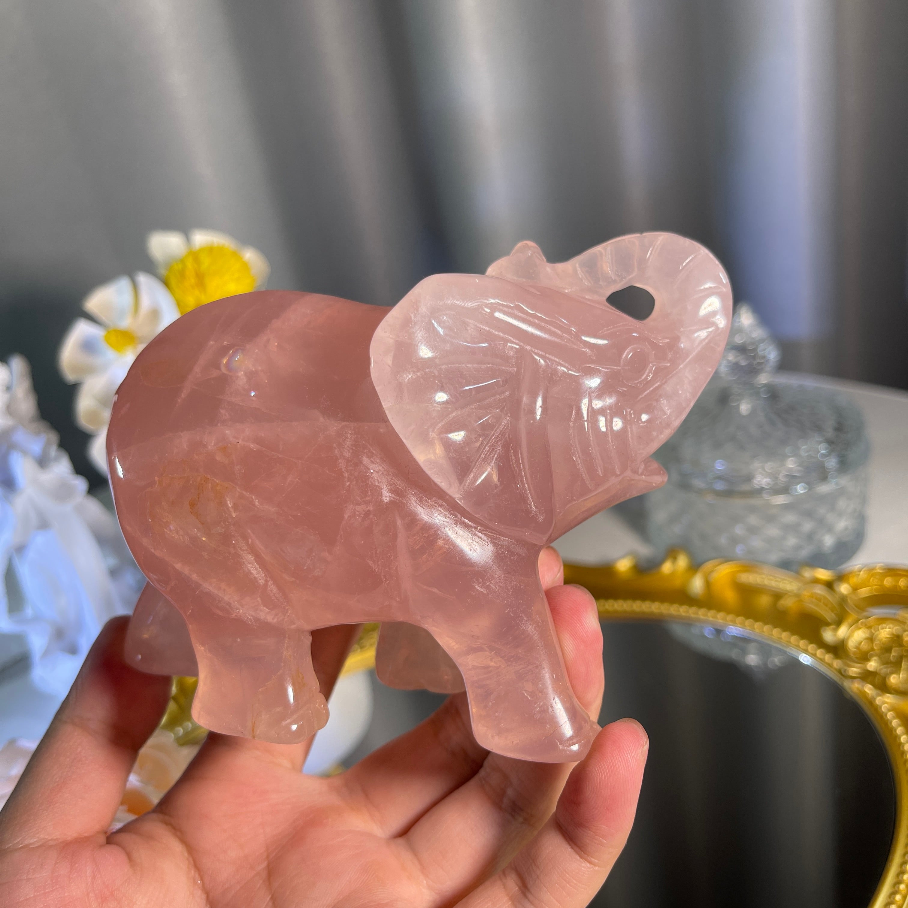 3.5"+ Rose Quartz Elephant 1PC