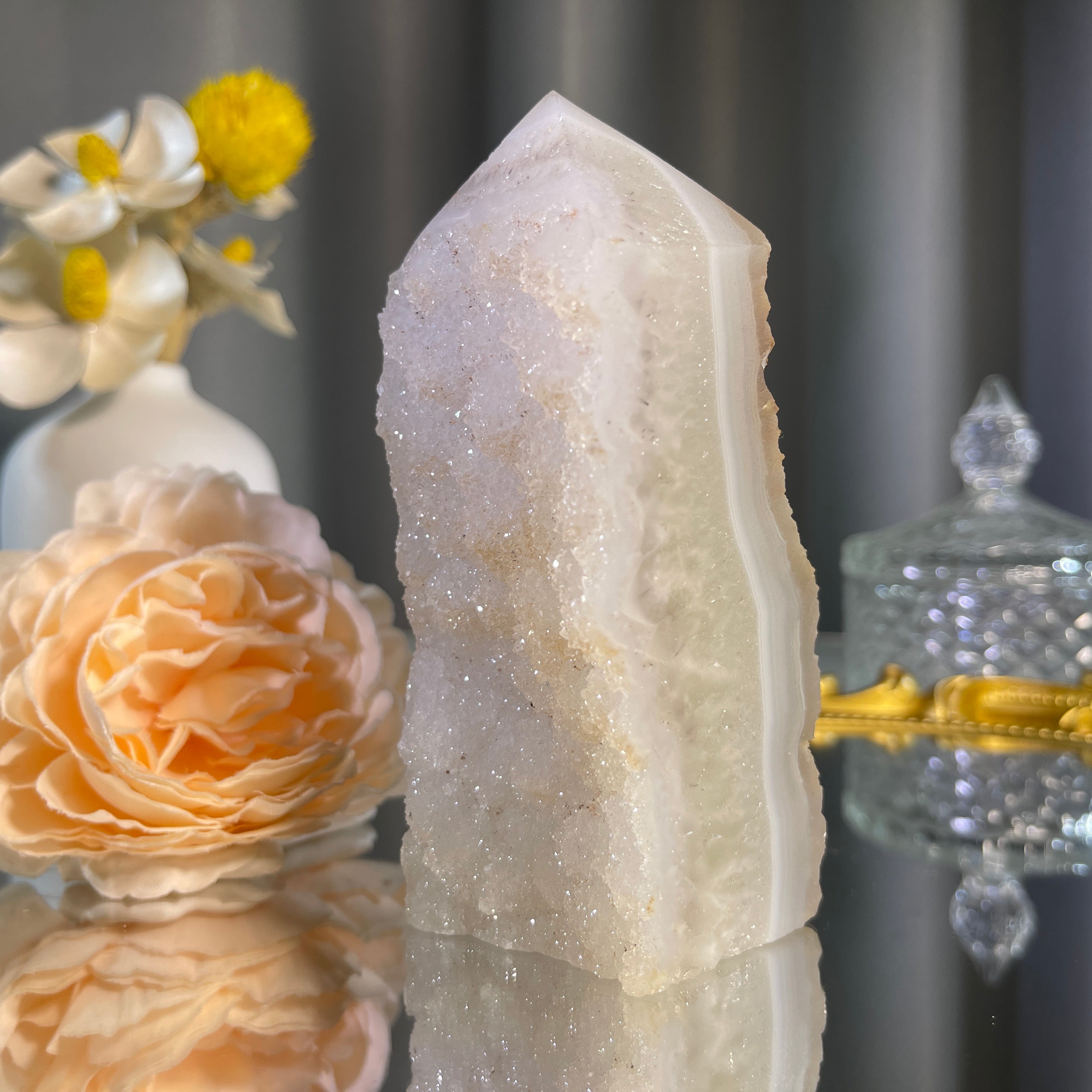 4.3"+ Druzy Quartz Tower 1PC