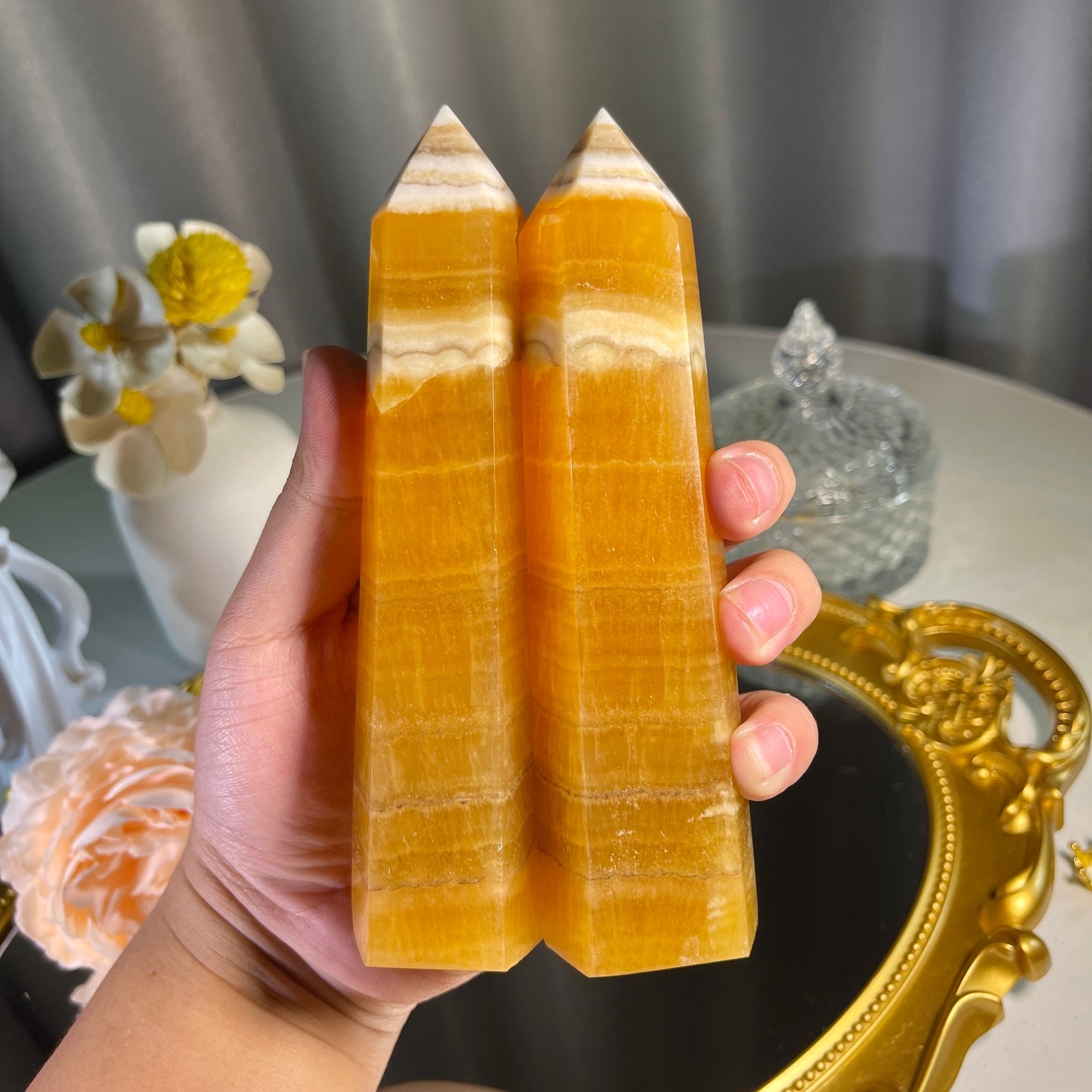 5.5"+ Yellow Calcite Tower 1PC